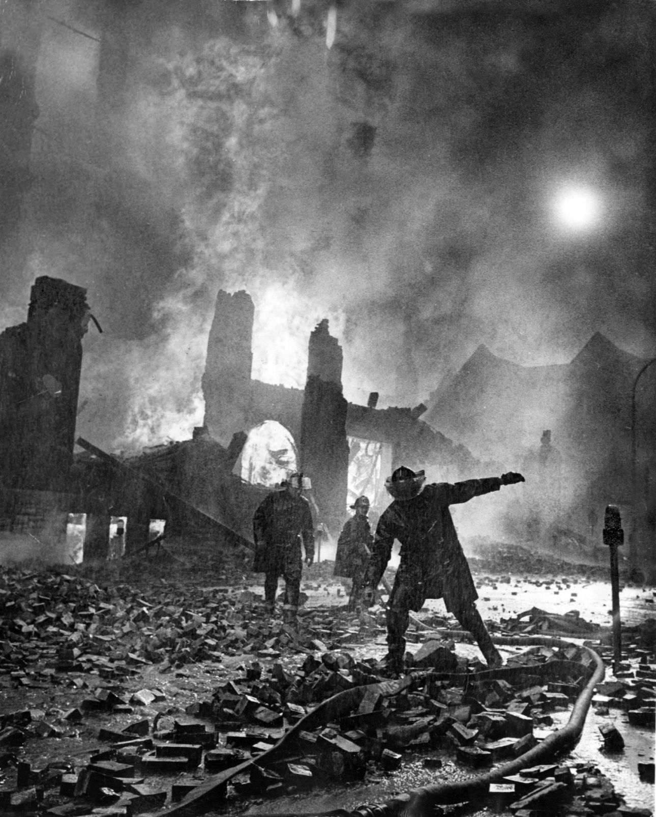 Firestorm rages our of control April 2, 1976